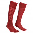 Női zokni Ortovox W's Ski Compression Socdb burgundi vörös Dark Blood
