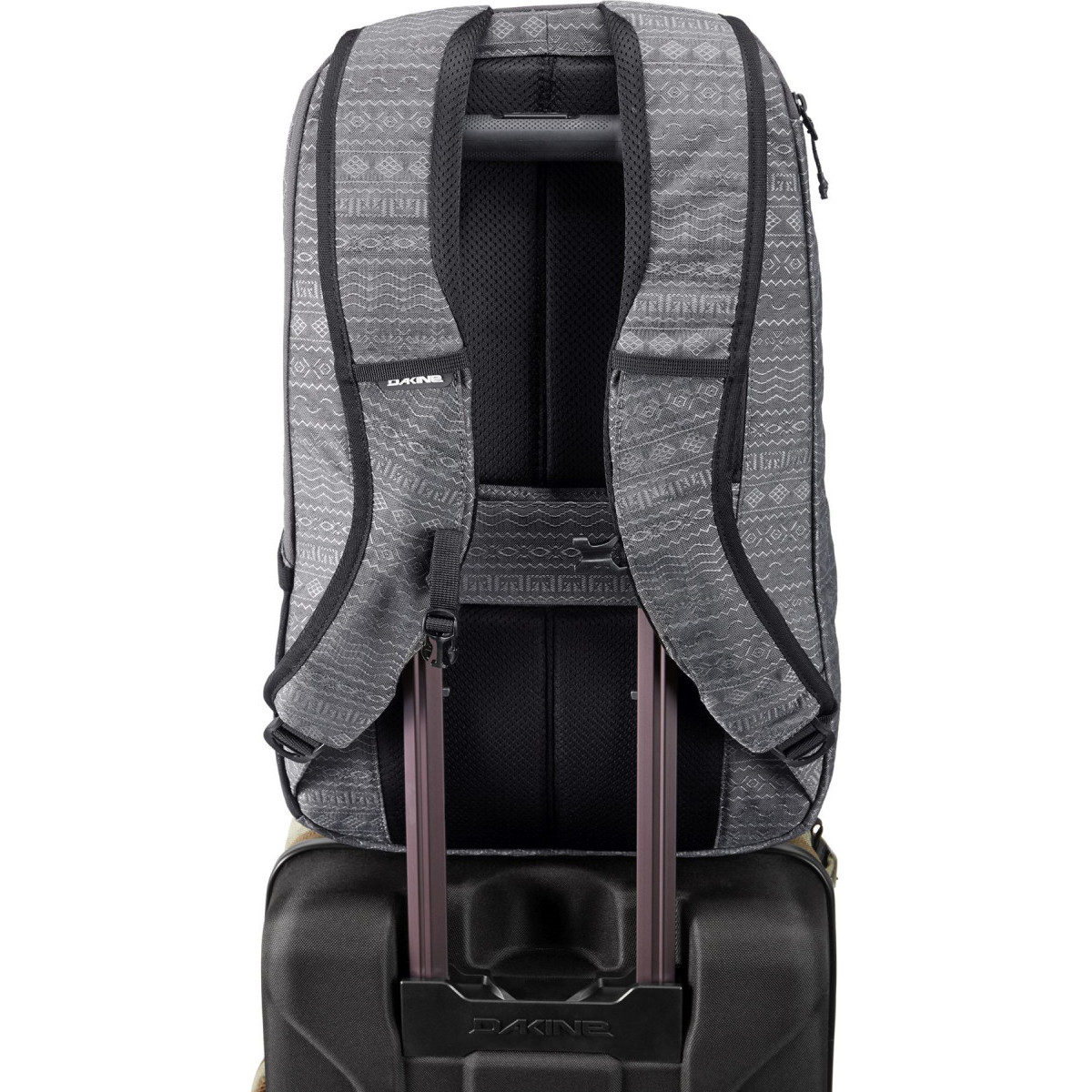 dakine 30l