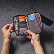 LifeVenture Rfid Mini Travel Wallet dokumentum tartó