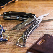 True Utility Seven + Tino multitool szett