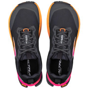 Altra Lone Peak 9+ női futócipő