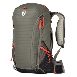 NEMO Equipment Persist Mens 30L Endless Promise túrahátizsák khaki Smokey Olive