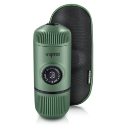 Wacaco Nanopresso s cestovním pouzdrem kávéfőző utazáshoz zöld