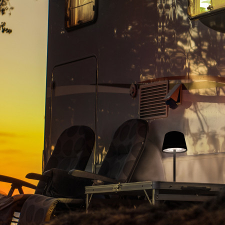 Brunner Lucien lámpás