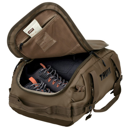 Thule Chasm 30L utazótáska