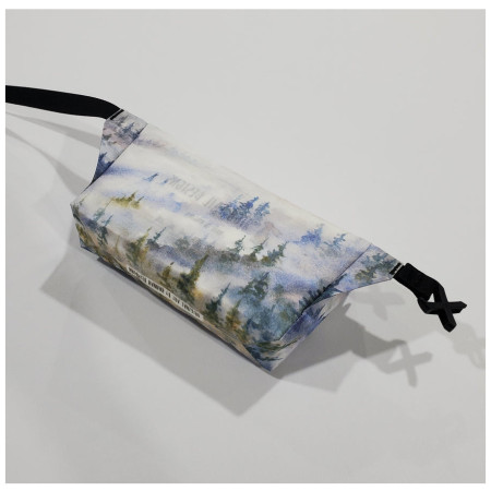 High Tail Designs Fanny Pack Foggy Forest övtáska