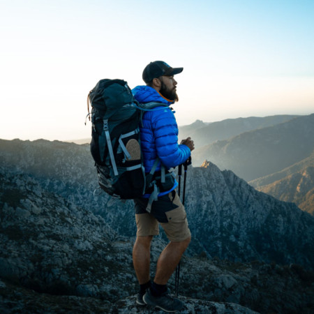 Hátizsákok túrázáshoz, kerékpározáshoz és futáshoz