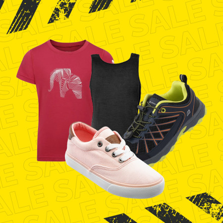 Kisöpörjük a raktárból a nyári ruhákat és cipőket