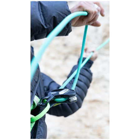 Edelrid Pinch (night) biztosító eszköz