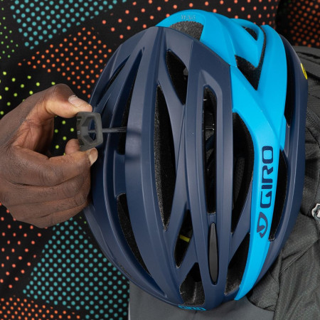 Osprey Syncro 12 hátizsák