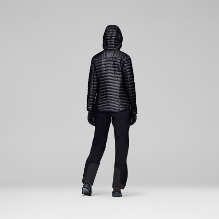 Norrona trollveggen down800 super light Hood női tollkabát