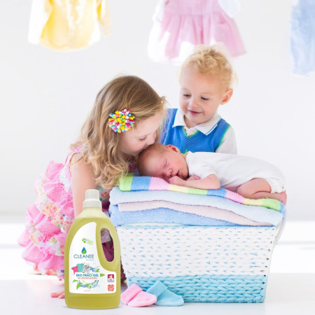 CLEANEE Gyerek ruhákhoz 1,5L mosó gél