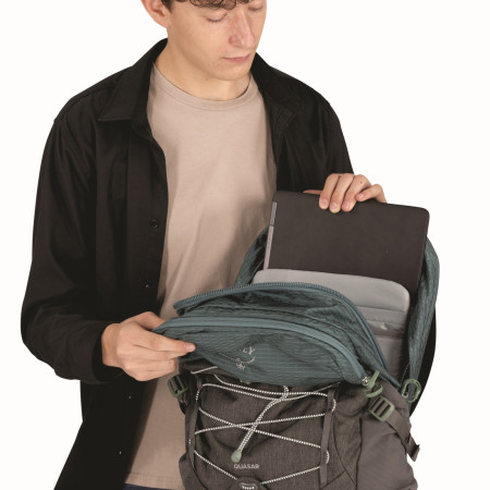 Osprey Quasar 26 városi hátizsák