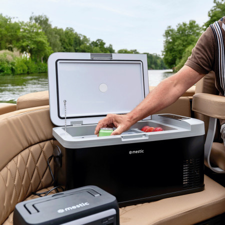 Mestic Compressor MCC-18 AC/DC autós hűtőláda