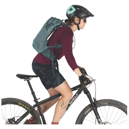 Osprey Syncro 12 hátizsák