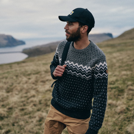 Fjällräven Övik Knit Sweater M férfi pulóver