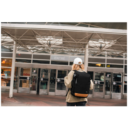 Pacsafe GO Carry-on Backpack 34L utazó hátizsák