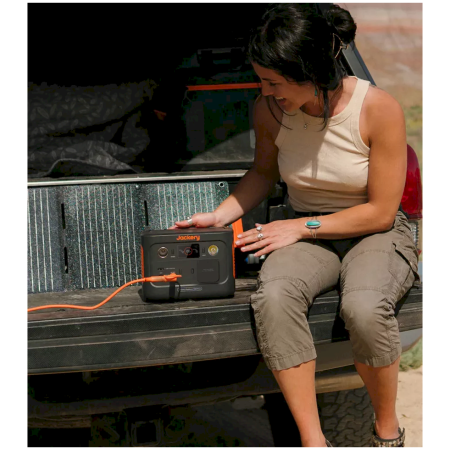 Jackery Explorer 300 Plus + SolarSaga 40W Mini napelem szett