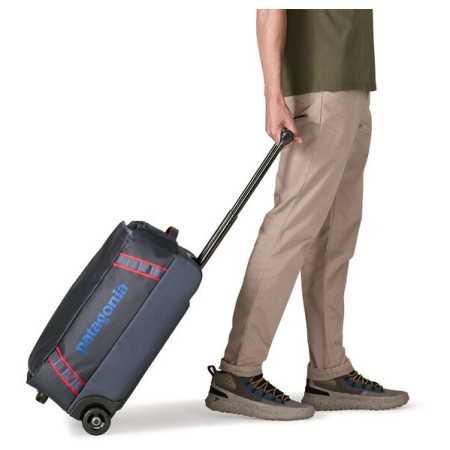 Patagonia Black Hole Wheeled Duffel 40L bőrönd