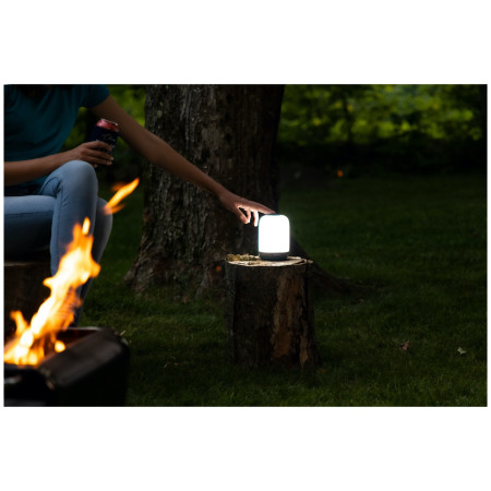 BioLite AlpenGlow 250 újratölthető lámpa