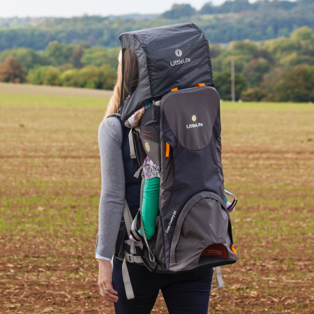 Árnyékoló LittleLife Child Carrier Sun Shade
