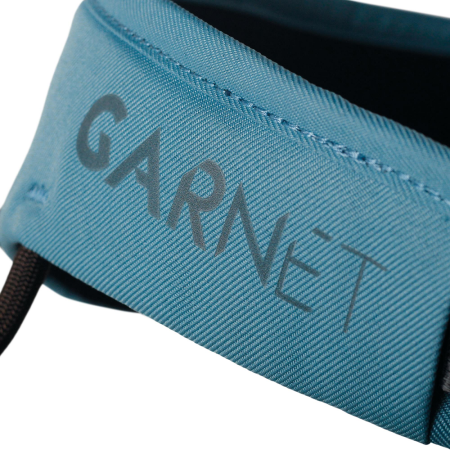 Singing Rock Garnet beülő