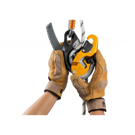 Petzl I´D Evac leereszkedő fék