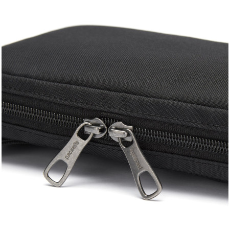 Pacsafe RFIDsafe Tech Crossbody válltáska