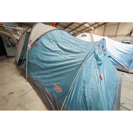 Pinguin Omega 4 4 személyes sátor előtérrel