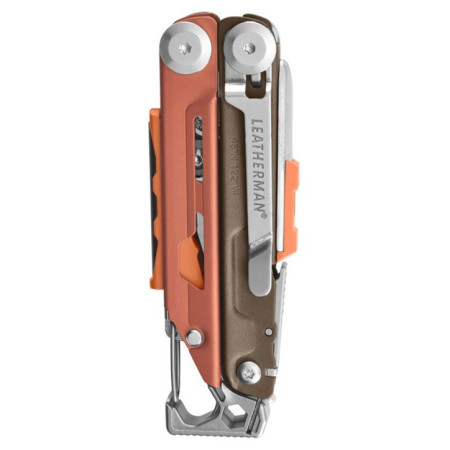 Leatherman Signal multitool