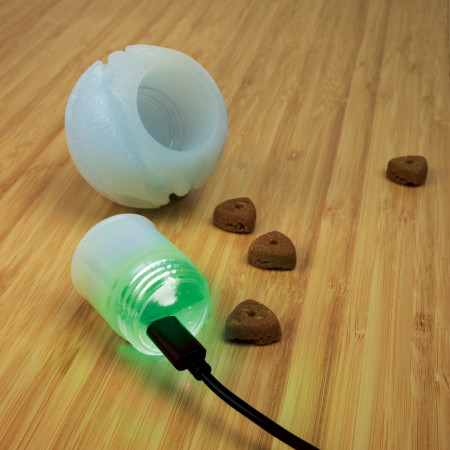 Nite Ize Glowstreak Rechargeable Led Ball játékszer kutyáknak