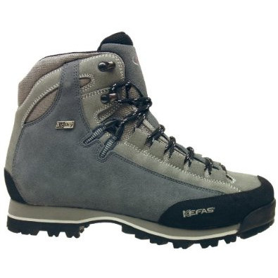 Kefas Yupanqui cipő