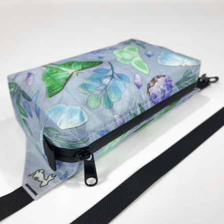 High Tail Designs Fanny Pack Nocturna övtáska