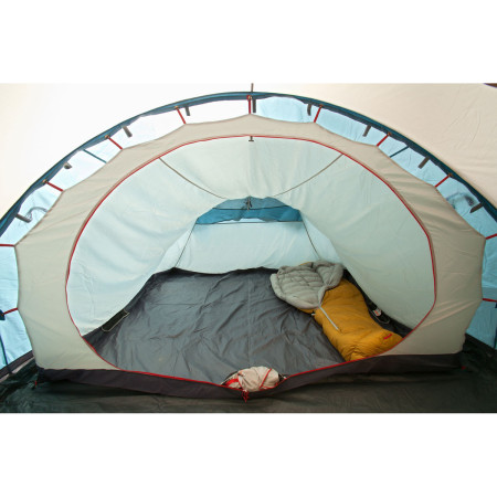 Pinguin Omega 4 4 személyes sátor előtérrel