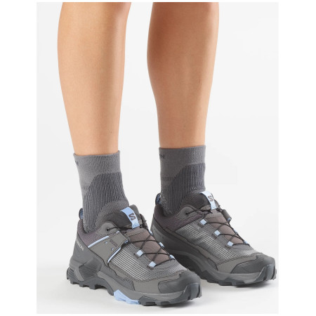 Salomon X Ultra 5 női túracipő