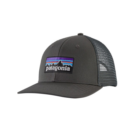 Patagonia P-6 Logo Trucker Hat baseball sapka
