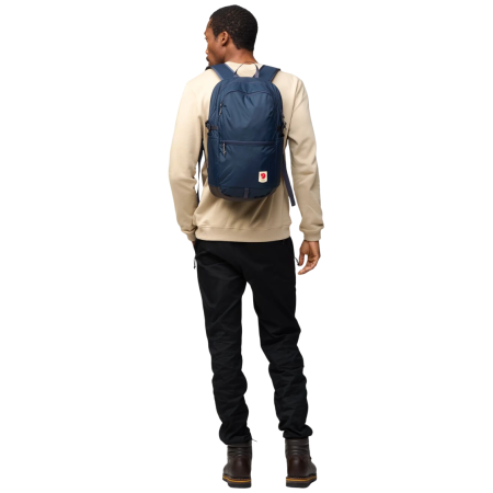 Fjällräven High Coast Backpack 24 városi hátizsák