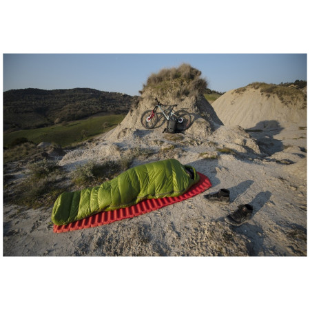 Pinguin Lava 350 185 cm toll hálózsák