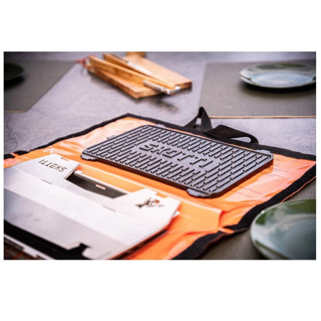 SKOTTI Oboustranný litinový tál Kast grill kiegészítő