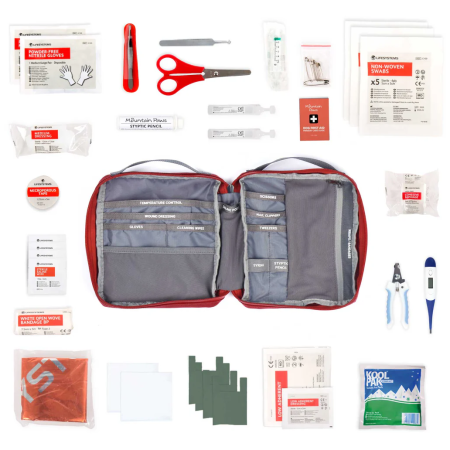 Mountain Paws Ultimate Dog First Aid Kit elsősegélycsomag kutyáknak