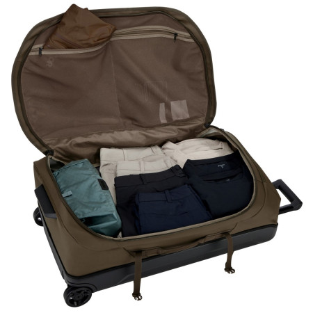 Thule Chasm Recycled Rolling Duffel utazótáska