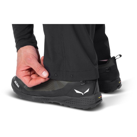 Hannah Binders Z-Off férfi nadrág