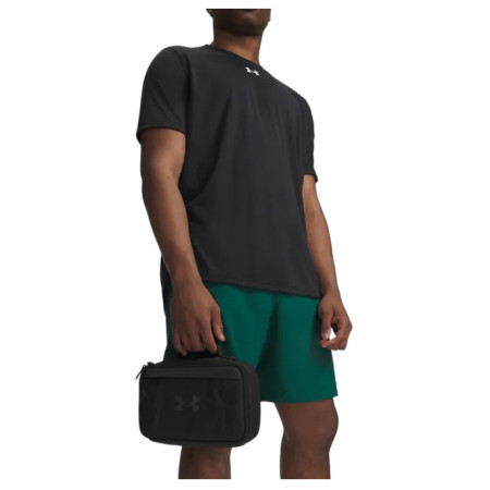 Under Armour Hustle Travel Kit tárolók