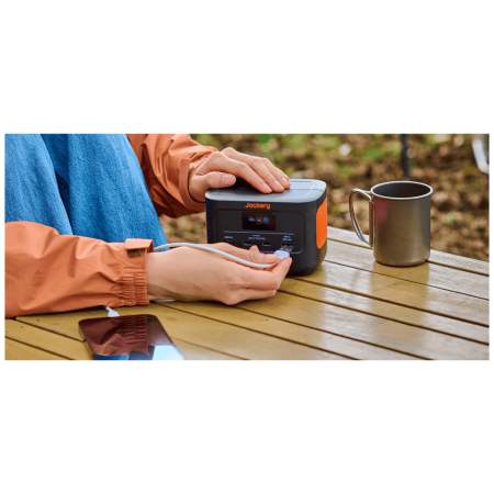 Jackery Explorer 100 Plus töltőállomás