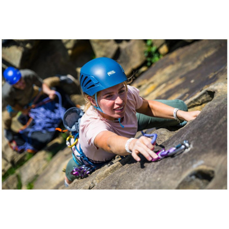 Petzl Borea női hegymászó sisak