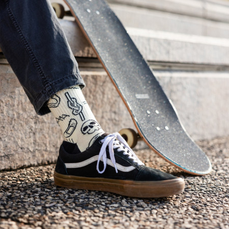 YY VERTICAL Climber Doodle zokni