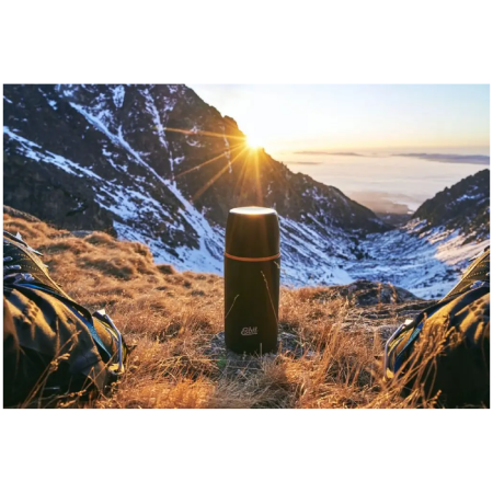 Esbit két kupakkal 500 ml termosz
