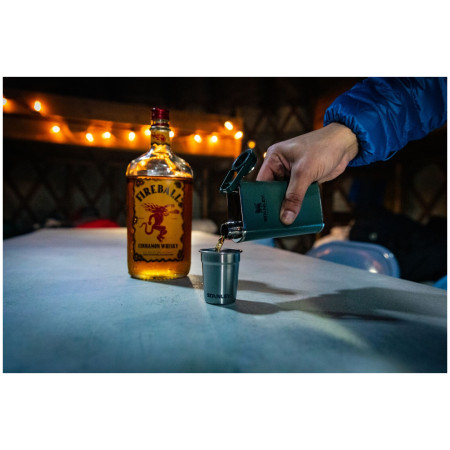 Stanley Classic series 230 ml laposüveg