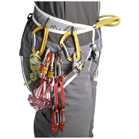 Beülő Singing Rock Serac