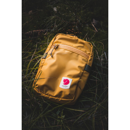 Fjällräven High Coast Pocket válltáska